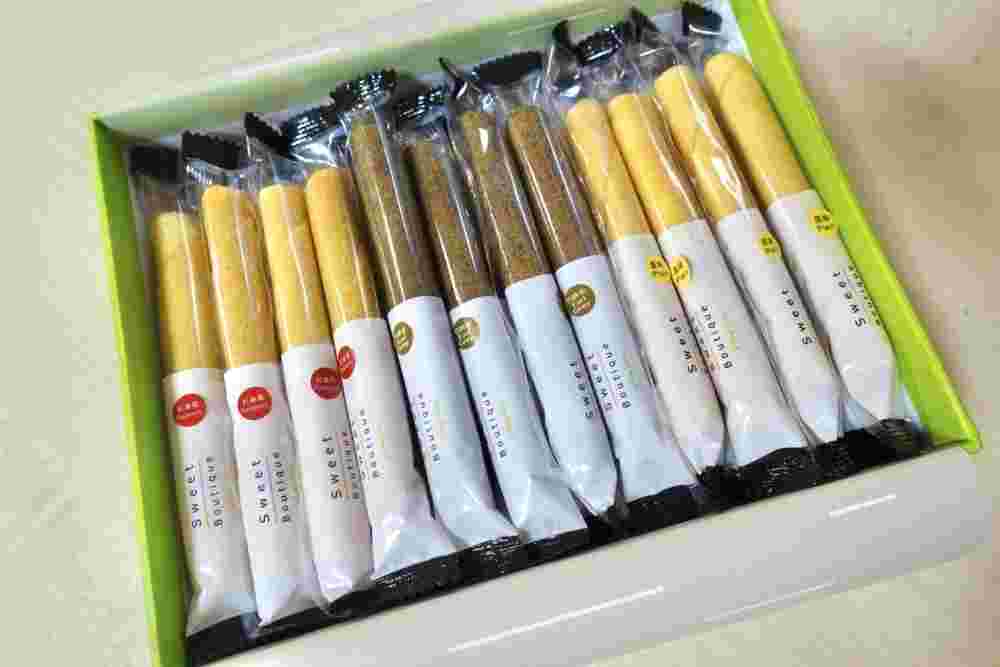 箱に入ったエッグロール