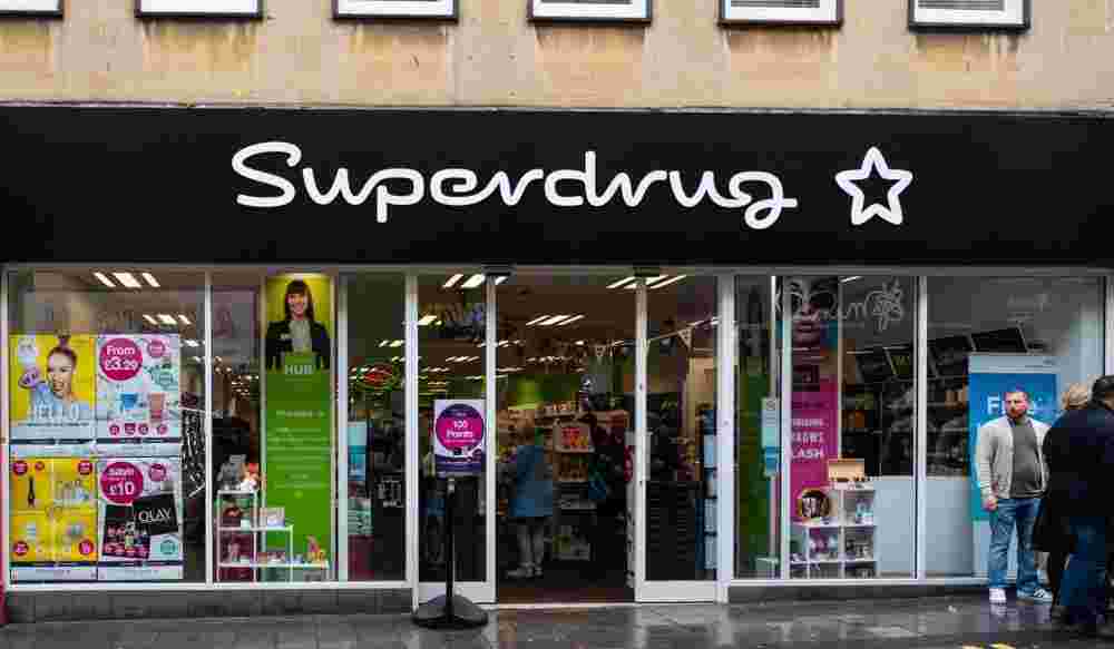 superdrugの外観