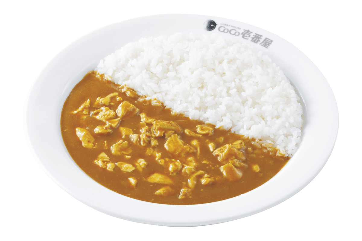 お皿に盛られたチキン煮込みカレー