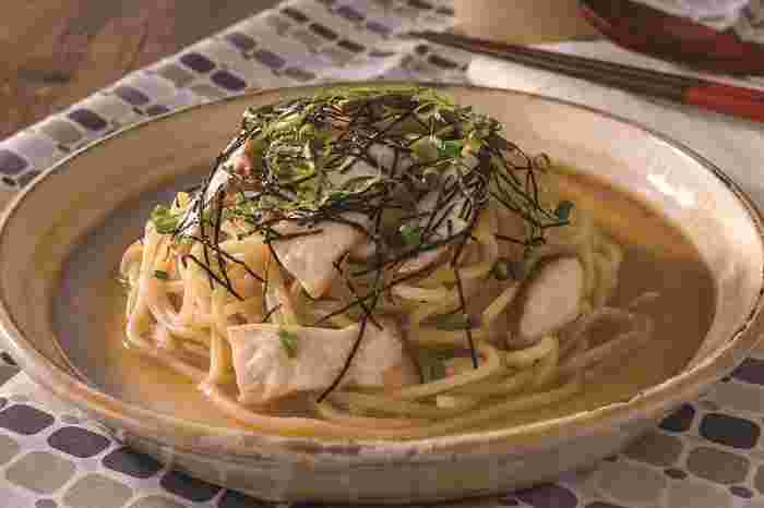 きのこのバター醤油パスタ 大葉風味