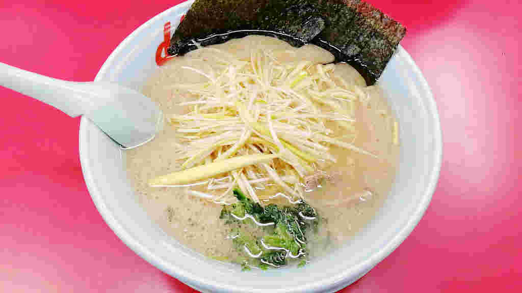 山岡家のラーメン画像