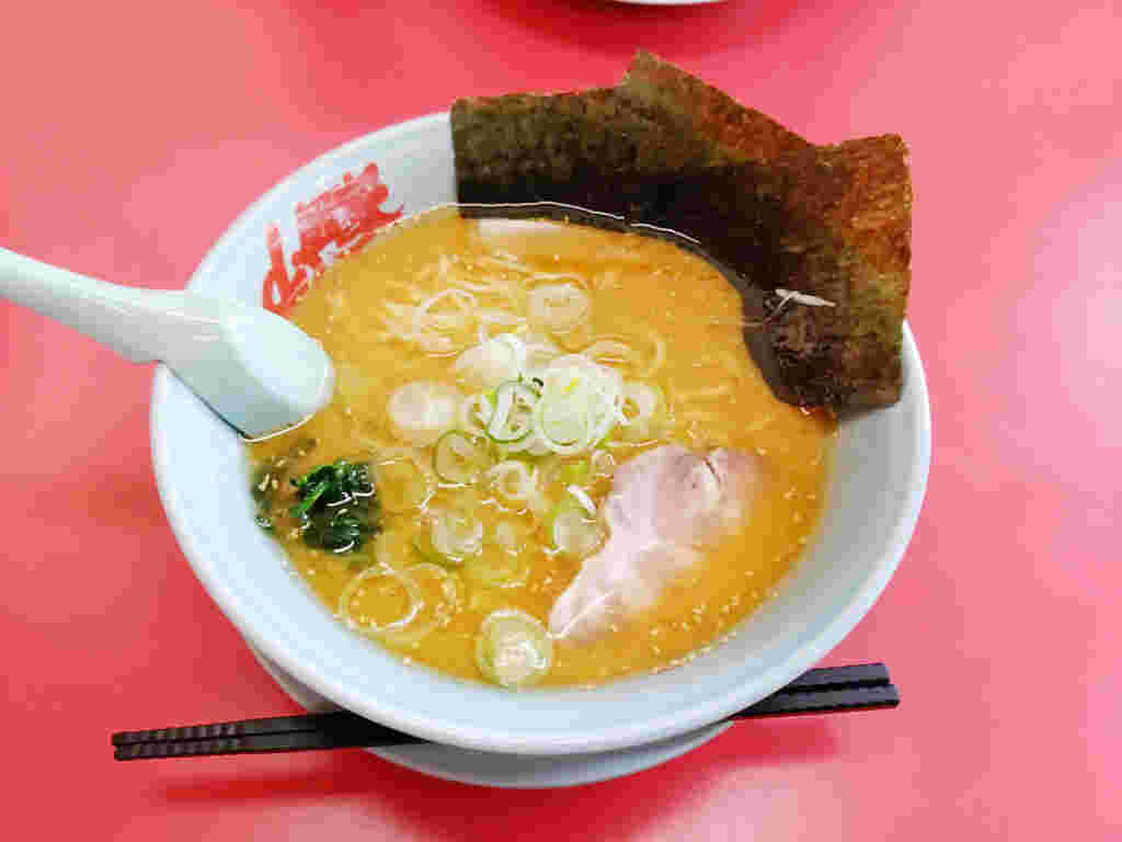 山岡家の味噌ラーメン