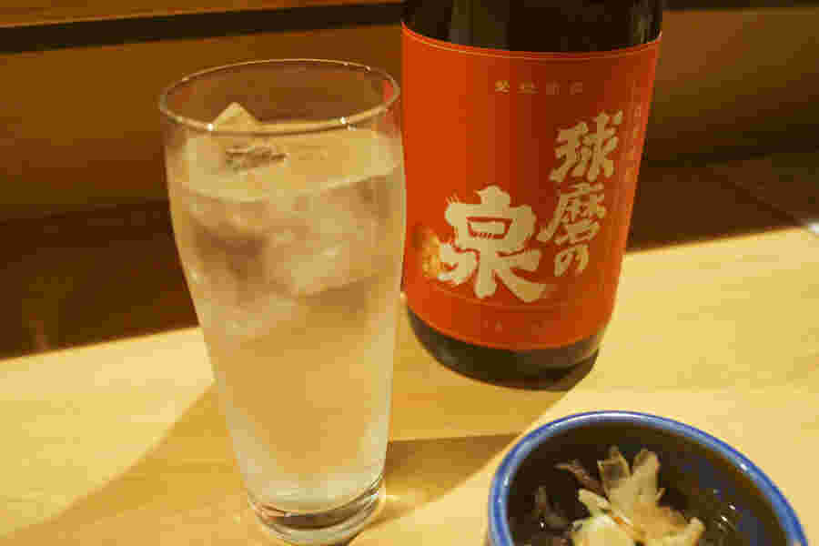 赤いラベルの熊本焼酎