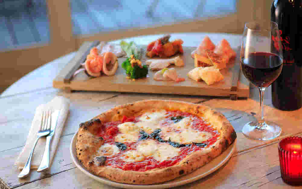 アモーレ木屋町の料理の画像