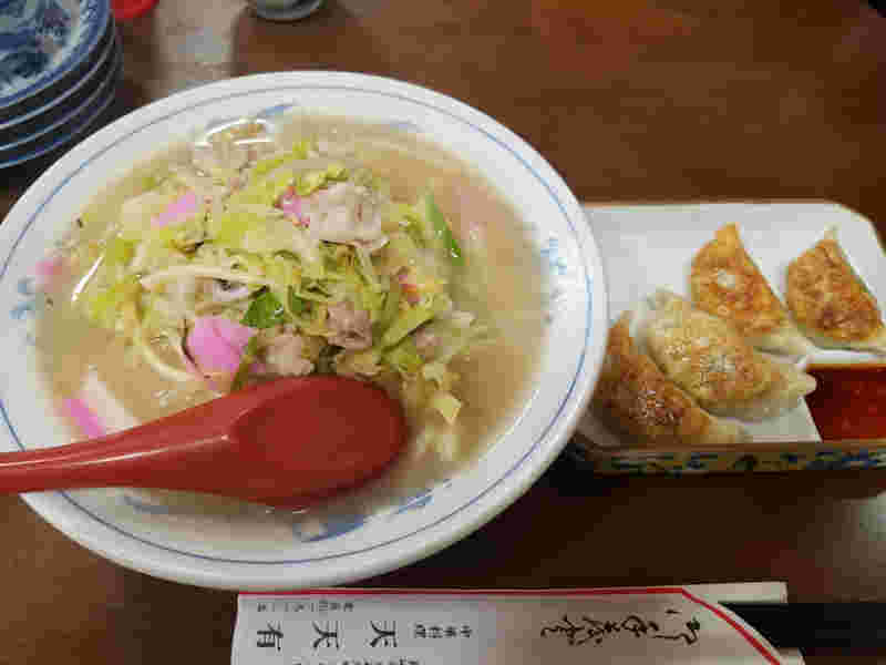 天天有のちゃんぽんと餃子