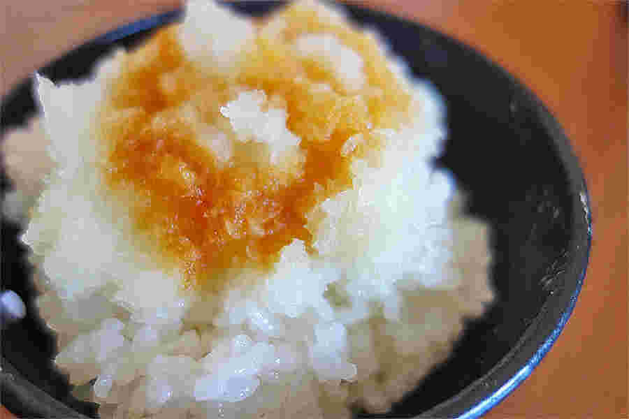 ご飯にのせた大根おろし