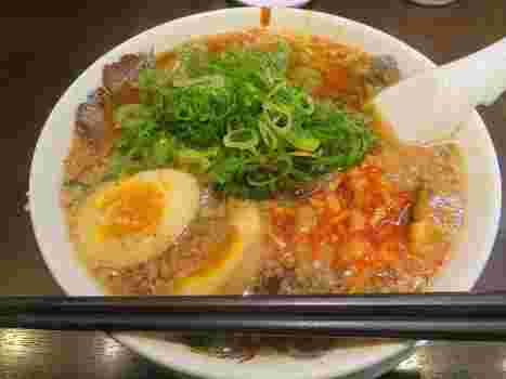 来来亭の特製ラーメン