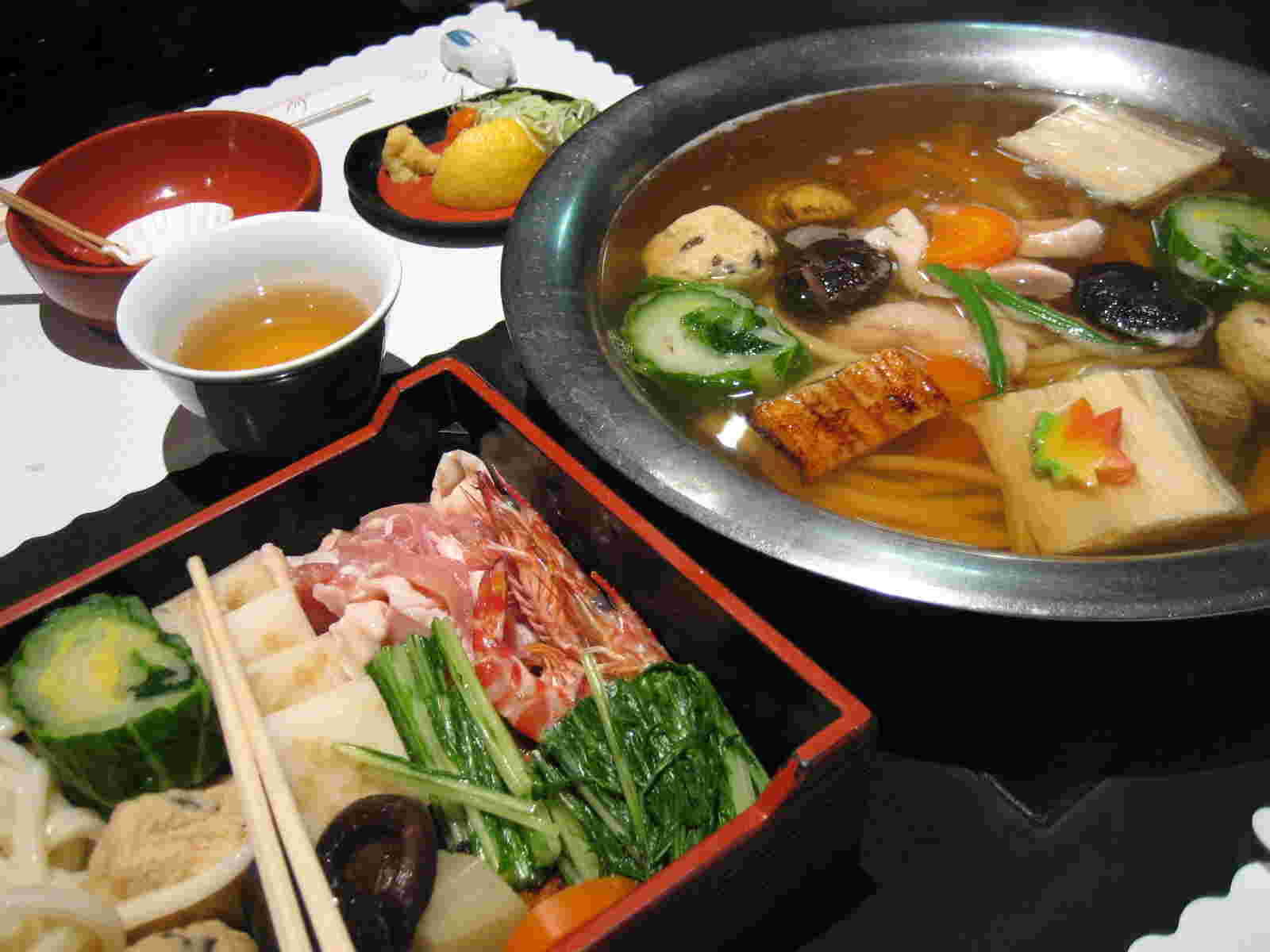 美々卯のうどんすき