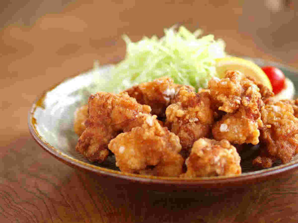 鶏のからあげ