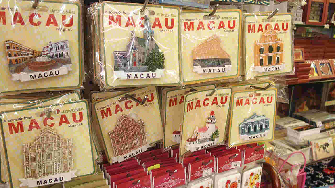 マカオと書いているマグネット