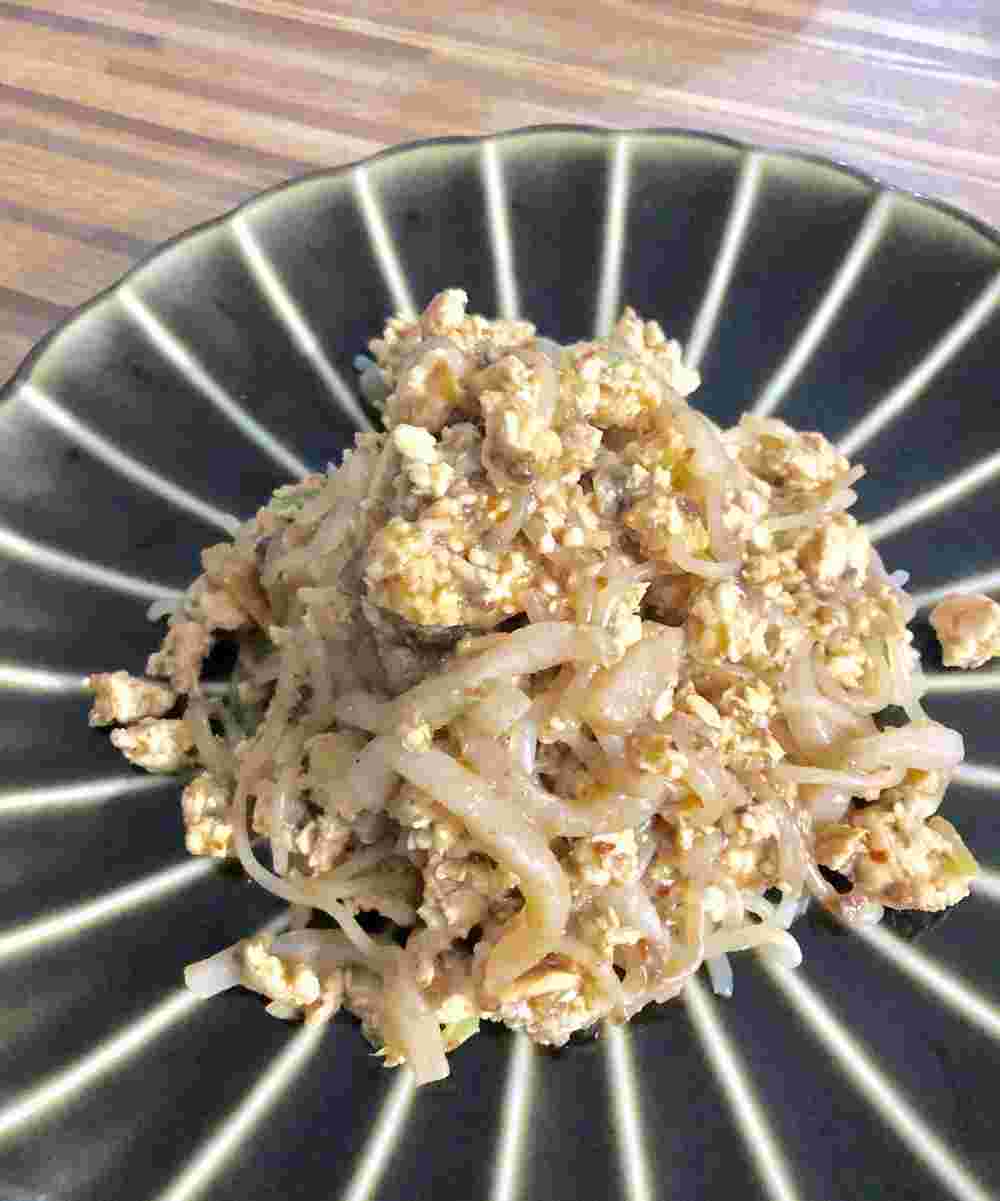 鶏胸肉と糸こんにゃくの麻婆