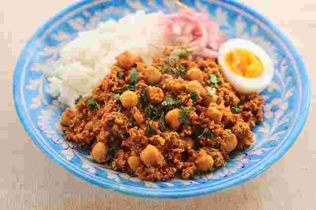 ゆで卵付きキーマカレーの画像