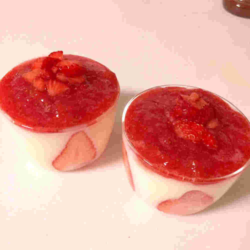 いちごのとろける牛乳プリン