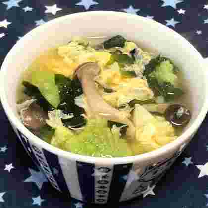 ロマネスコときのこの中華スープ