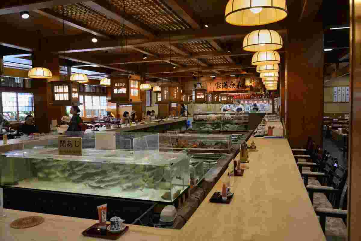 稚加榮の店内画像