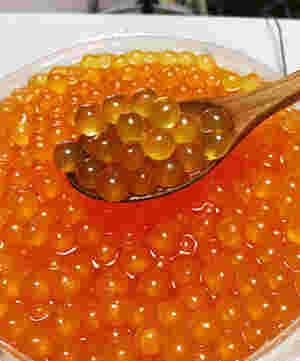 ポッピングボバをそのまま食べるイメージ