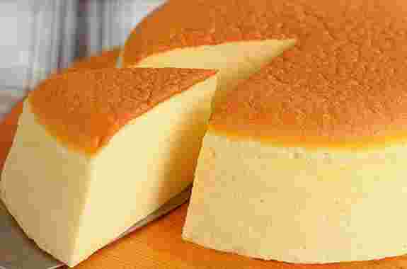 なるべく涼しい所で保存するチーズケーキ