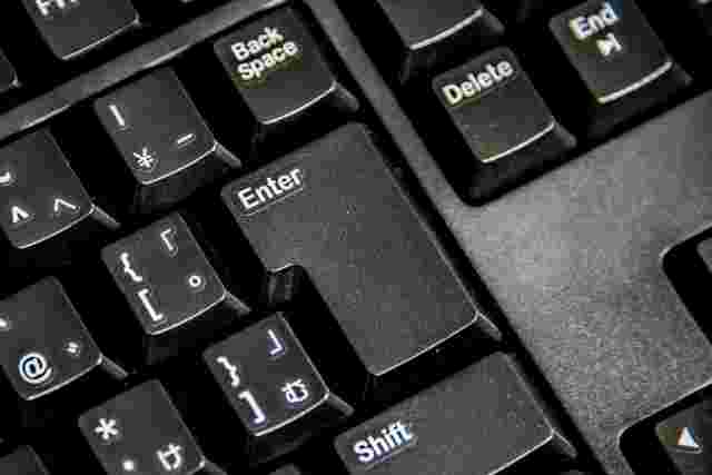 黒いキーボード