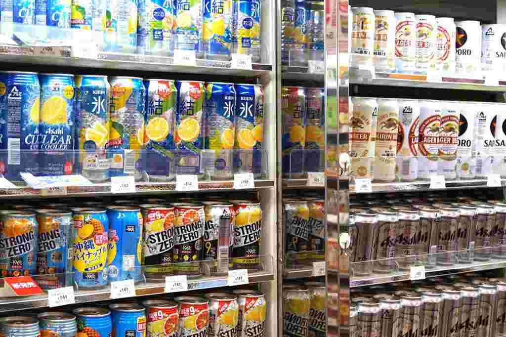 コンビニのお酒コーナー