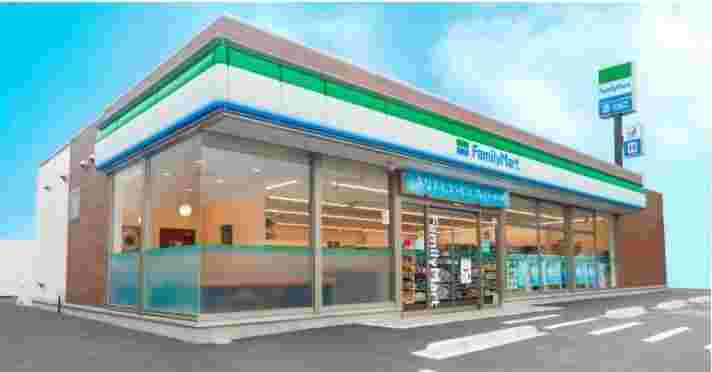 ファミマの店舗外観