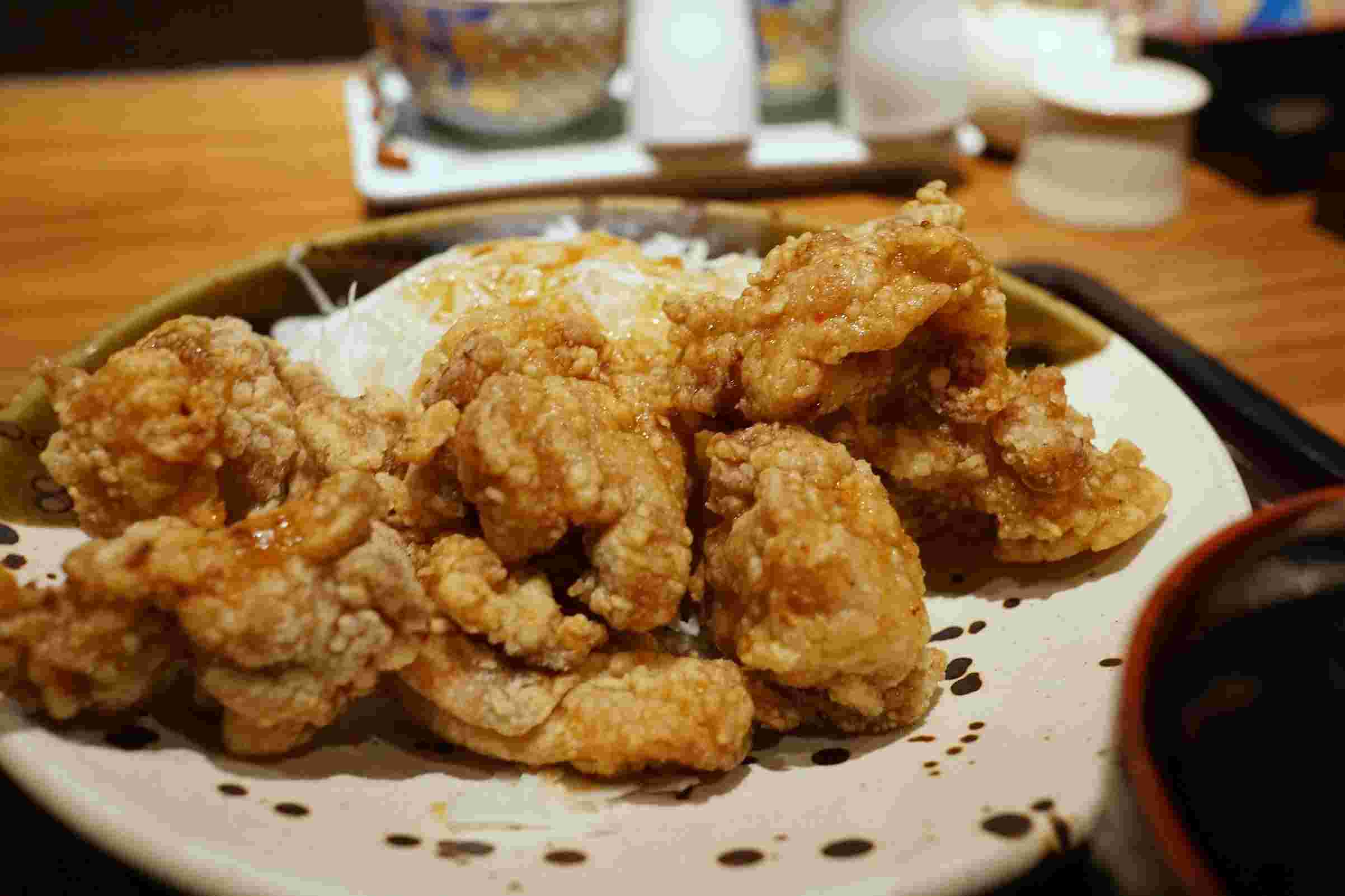 新横浜で美味しくて安いお店博多もつ鍋 やまや 新横浜店で食べられるランチ