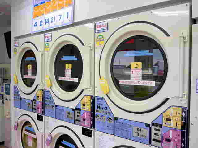 コインランドリーの乾燥機