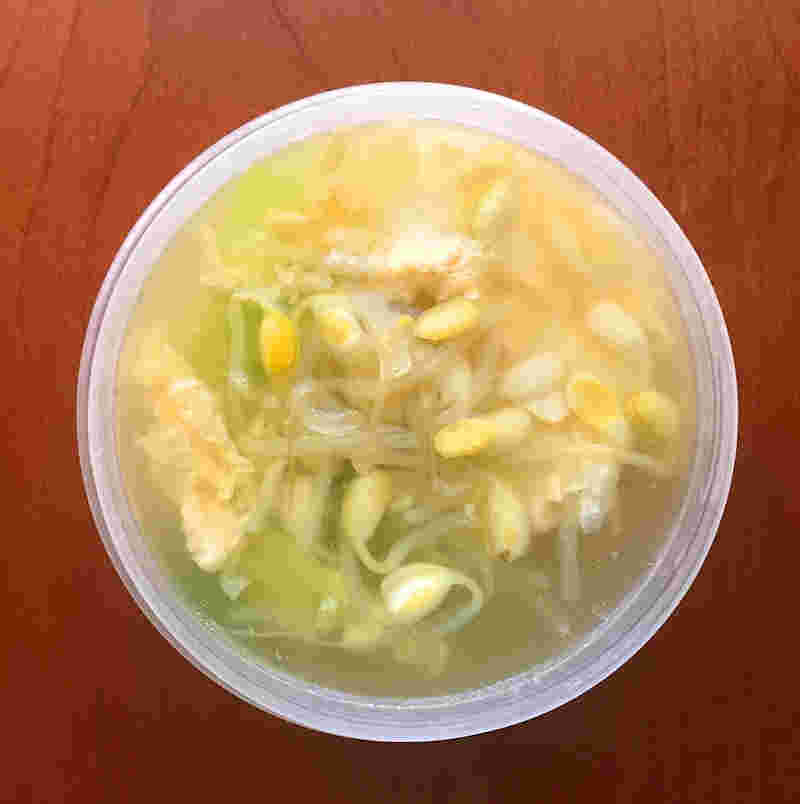 もやしと卵の生姜スープ
