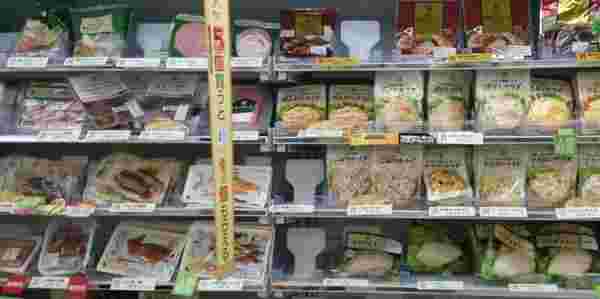 コンビニの出来合い惣菜売場