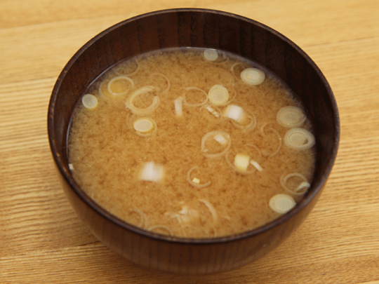 隠し味にヨーグルトを入れた味噌汁