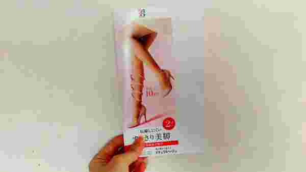 コンビニのセブンイレブンで販売している「すっきり美脚」というストッキング