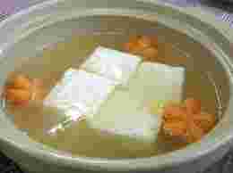 湯豆腐と人参の画像