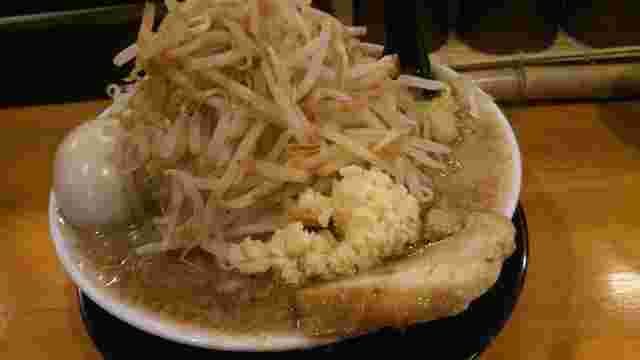 大阪の二郎系ラーメン店「麵屋一得」