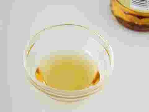 食前に飲むとダイエット効果が期待できるごま油