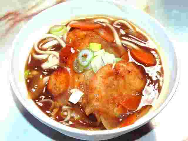 業務スーパーのチキンカツを使用したアレンジレシピ「チキンカツカレーうどん」