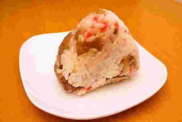 業務スーパーのやわらか煮豚を使ったアレンジレシピ「角煮のおにぎり」