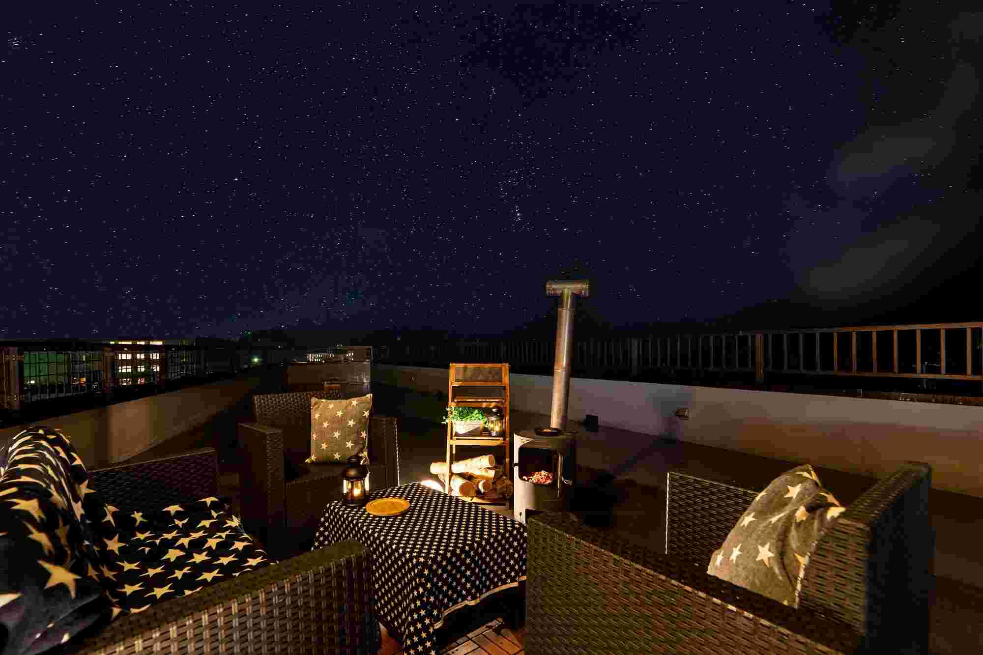 星空を眺めることができるペアシート