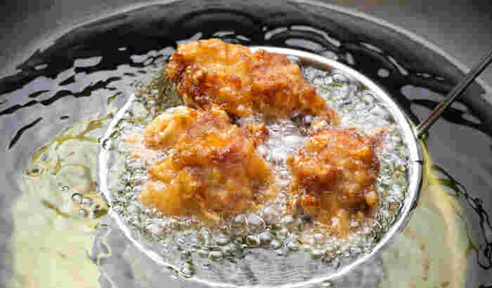 サラダ油で揚げた唐揚げ