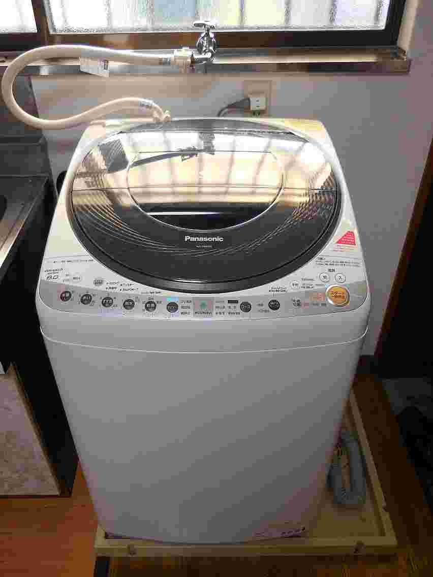 縦型の静音洗濯機