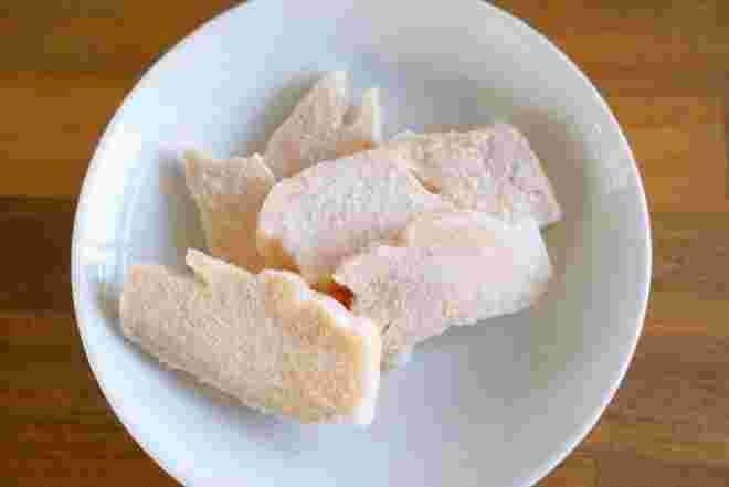 冷凍したサラダチキンの画像
