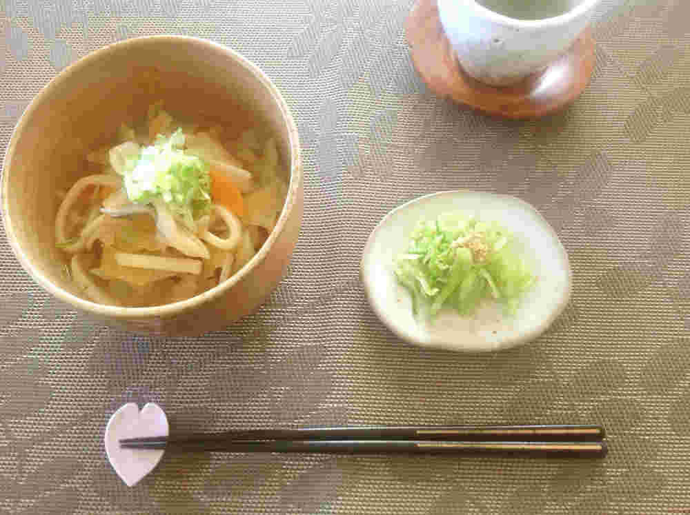 野菜たっぷりのうどん