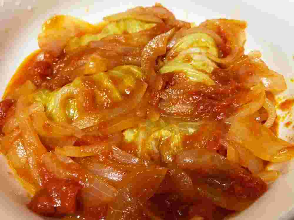 薄切り豚ロース肉でロールキャベツ
