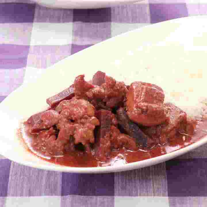 ビーツのココナッツカレー