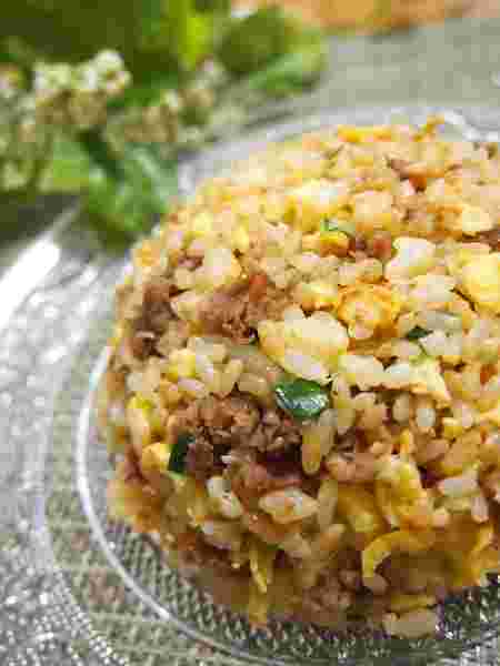 すき家の冷凍牛丼を使ったチャーハン