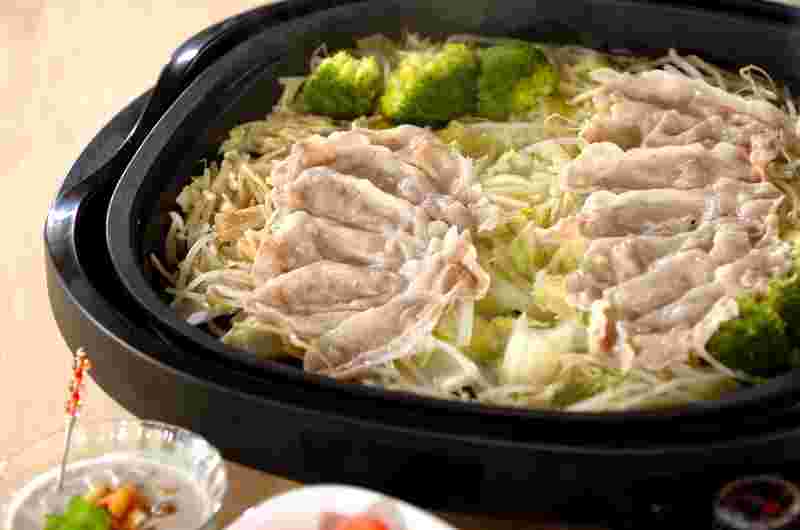 鉄板焼きで人気の蒸ししゃぶ