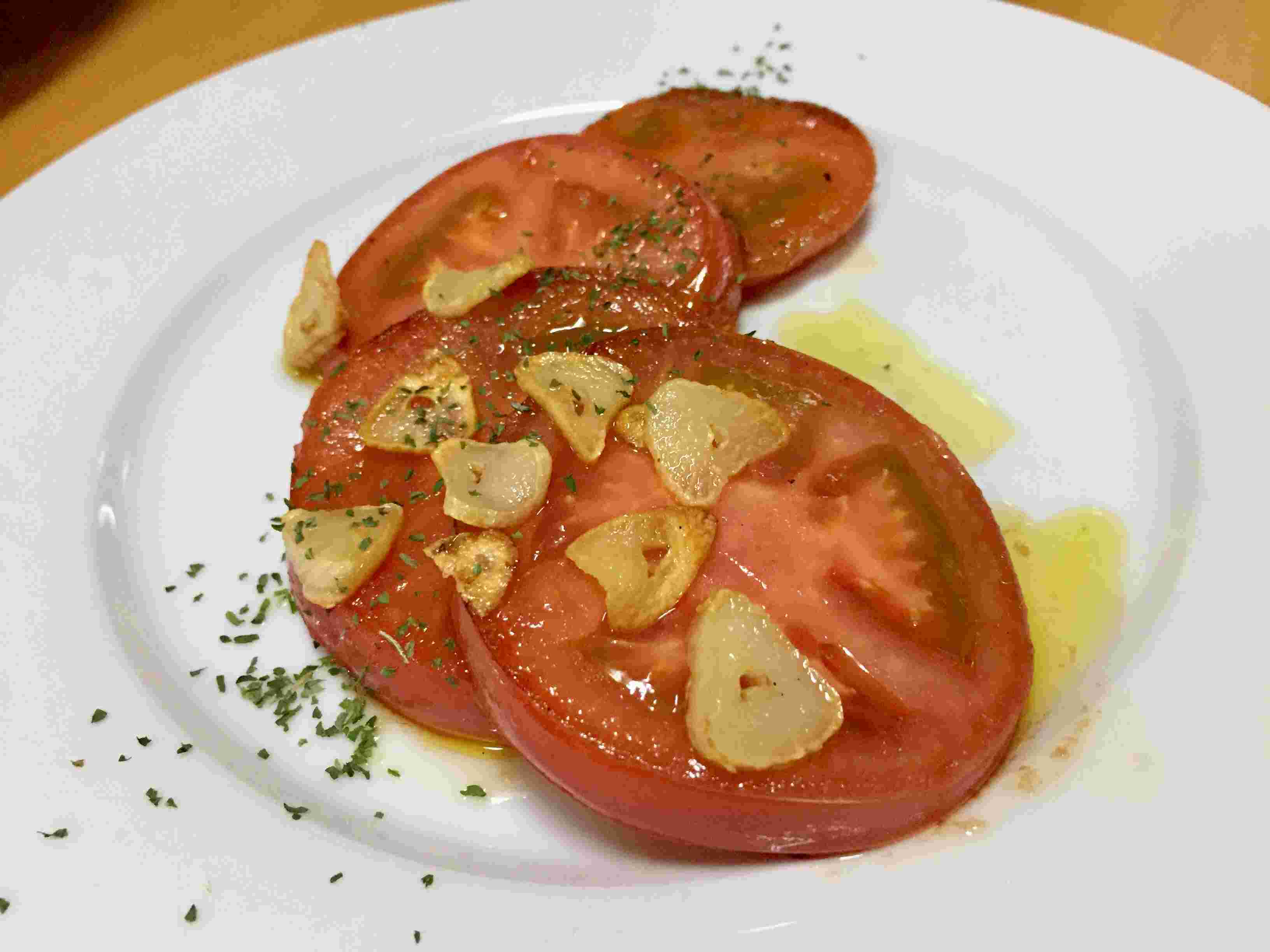 トマトの鉄板焼き