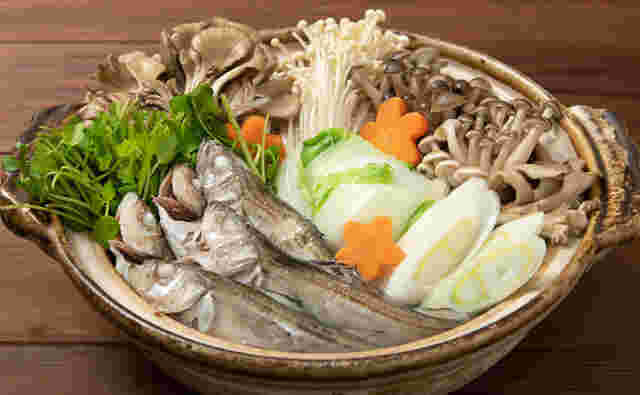 秋田名物ハタハタのしょっつる鍋の画像