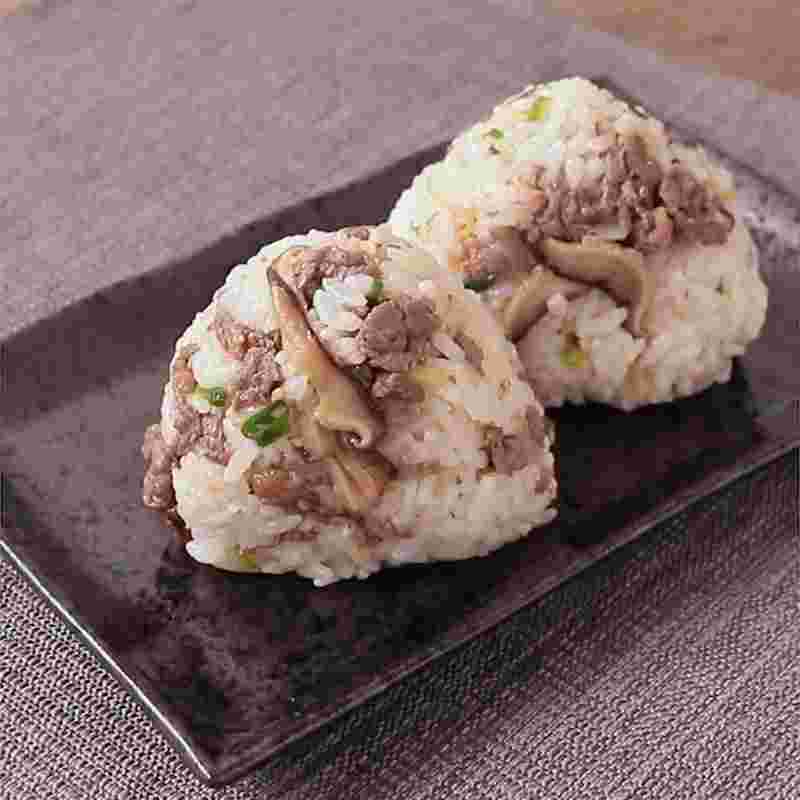 牛肉のしぐれ煮おにぎり