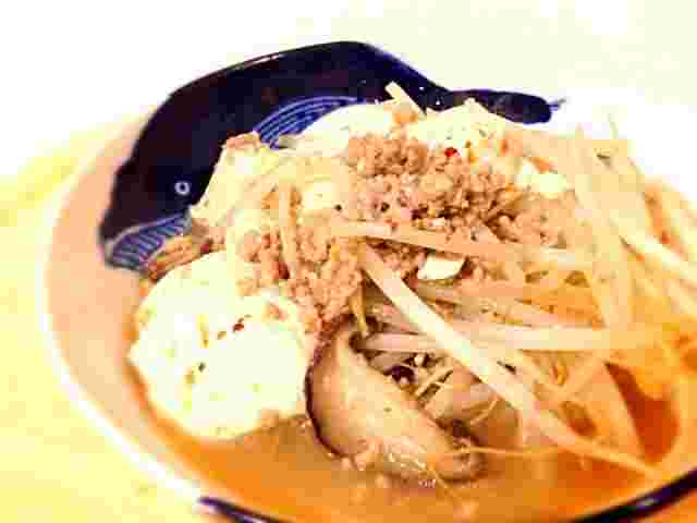 もやしと椎茸の肉豆腐