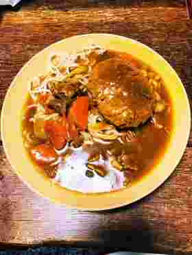 残ったカレーを使ったカレーラーメン