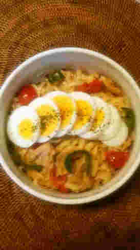糖質0麺を使って作った、焼うどん風の弁当